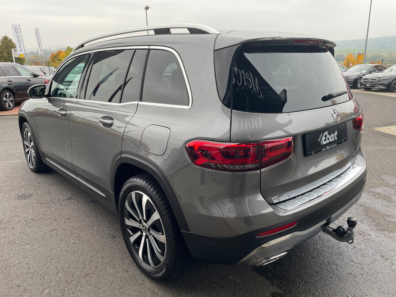 Mercedes-Benz GLB 220 d 4MATIC Progressive AHK+Memory+Pano+360 - SUV: foto 3 Mercedes-Benz GLB 220 d 4MATIC Progressive AHK+Memory+Pano+360 - SUV: foto 3