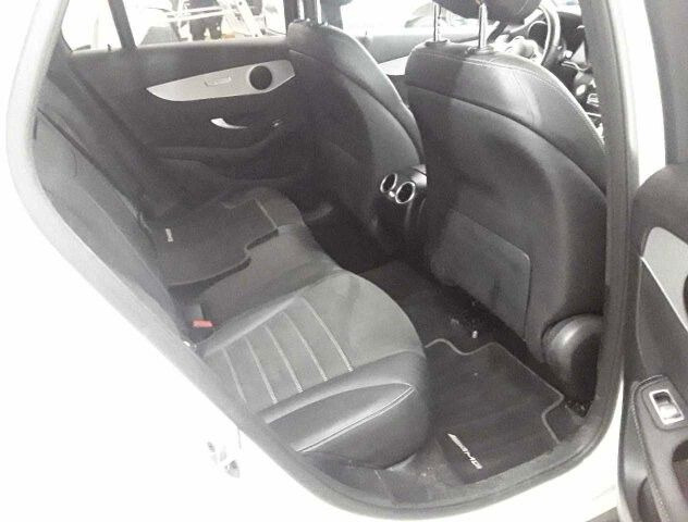 Mercedes-Benz GLC 200 4M AMG+Pano+Distr+StandH+AHK+360+HUD - SUV: foto 4 Mercedes-Benz GLC 200 4M AMG+Pano+Distr+StandH+AHK+360+HUD - SUV: foto 4
