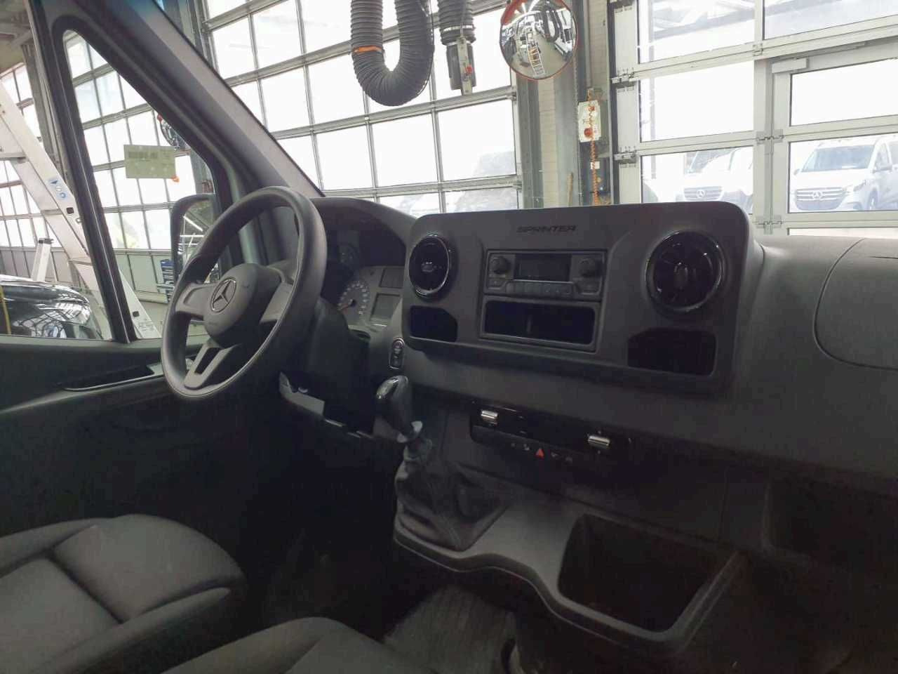Locação financeira de  Mercedes-Benz Sprinter 315 CDI DoKa/Mixto AHK3,5t Klima Kamera Mercedes-Benz Sprinter 315 CDI DoKa/Mixto AHK3,5t Klima Kamera: foto 6