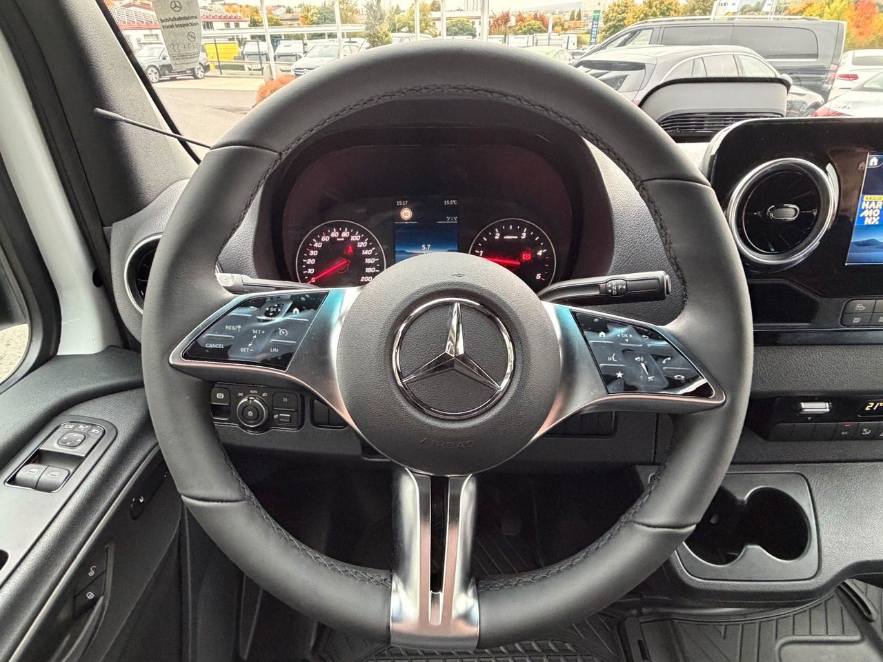 Carrinha de lona, Carrinha cabine dupla Mercedes-Benz Sprinter 317 CDI 3665 9G DoKa AHK Klima Kamera: foto 11 Carrinha de lona, Carrinha cabine dupla Mercedes-Benz Sprinter 317 CDI 3665 9G DoKa AHK Klima Kamera: foto 11