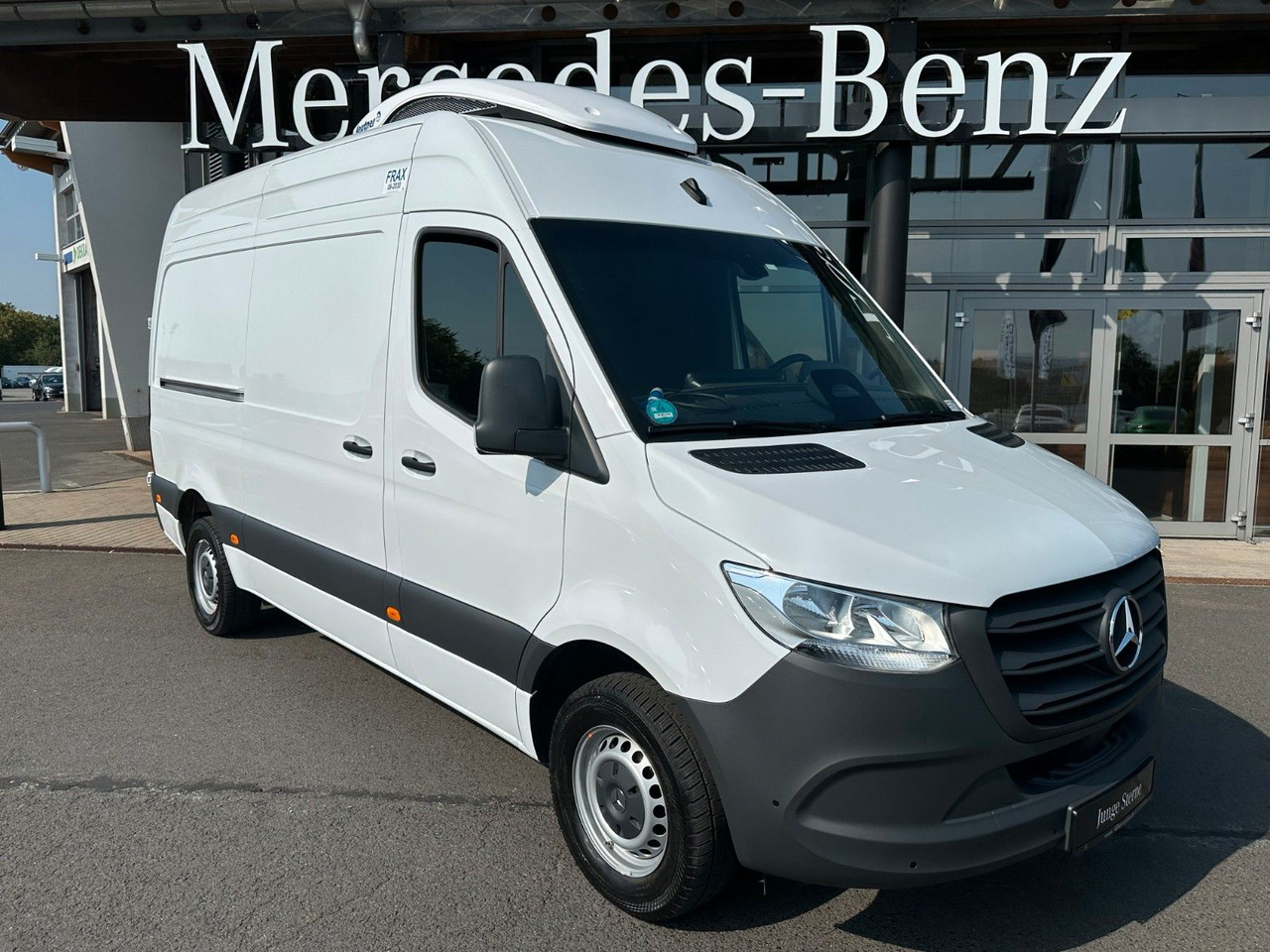 Mercedes-Benz Sprinter 317 CDI Frischdienst Fahr-/Standkühlung - Carrinha frigorífica: foto 1 Mercedes-Benz Sprinter 317 CDI Frischdienst Fahr-/Standkühlung - Carrinha frigorífica: foto 1