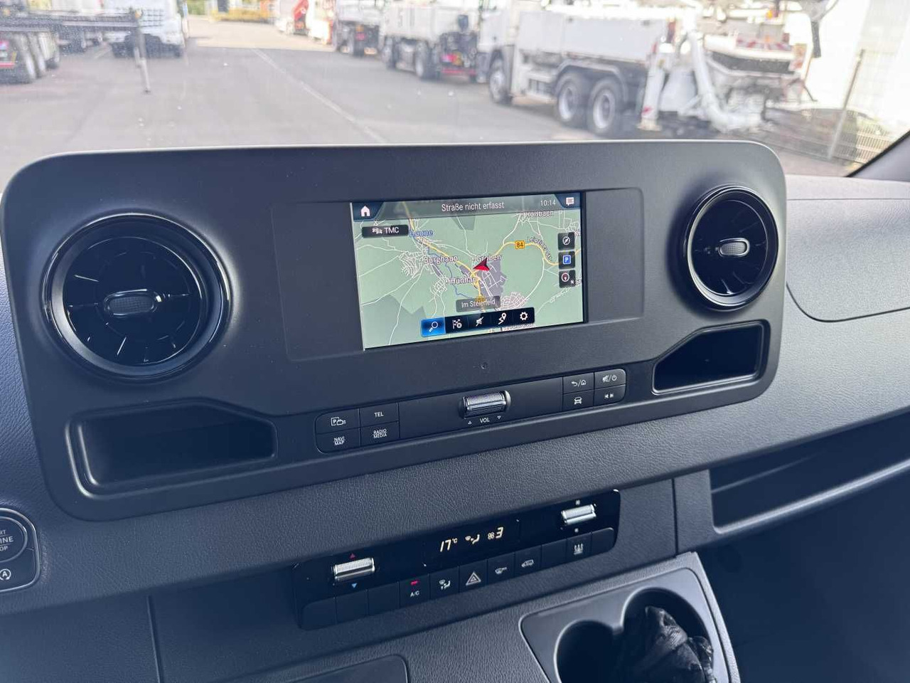 Furgão Mercedes-Benz Sprinter 517 CDI 3665 Klima Kamera AHK Warmluft: foto 9 Furgão Mercedes-Benz Sprinter 517 CDI 3665 Klima Kamera AHK Warmluft: foto 9