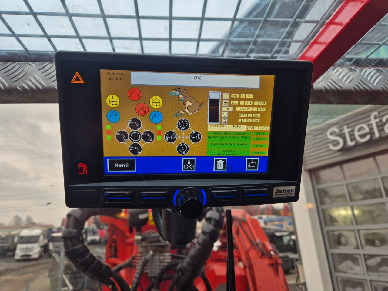 Locação financeira de  Mercedes-Benz TUROX 8x8 Eschlböck Biber 92 Holzhacker / 1.512h Mercedes-Benz TUROX 8x8 Eschlböck Biber 92 Holzhacker / 1.512h: foto 22