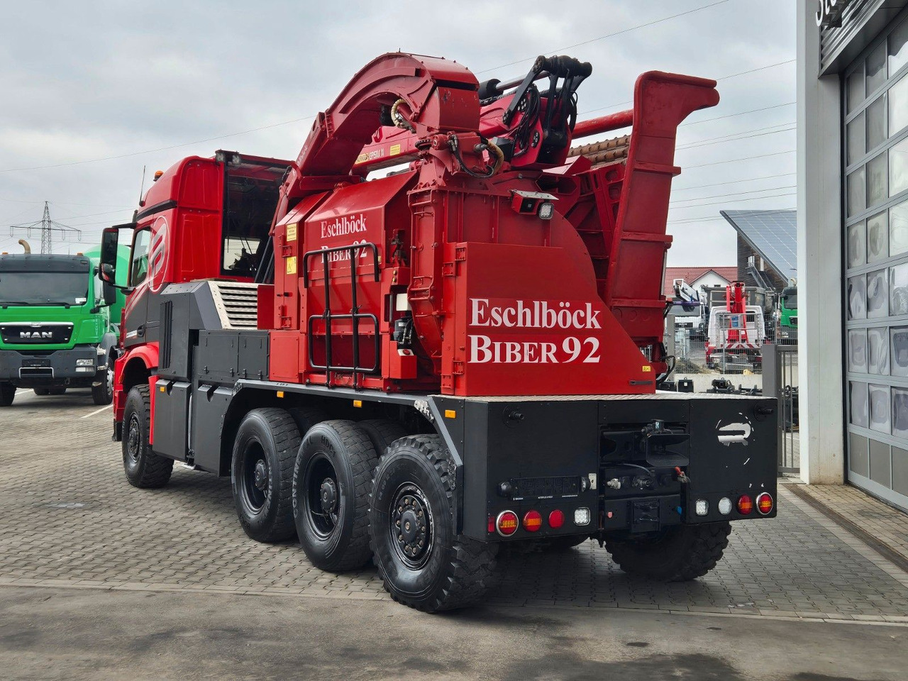 Locação financeira de  Mercedes-Benz TUROX 8x8 Eschlböck Biber 92 Holzhacker / 1.512h Mercedes-Benz TUROX 8x8 Eschlböck Biber 92 Holzhacker / 1.512h: foto 7