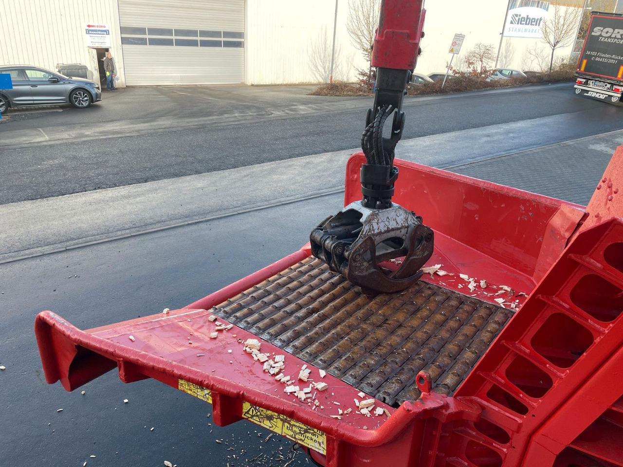 Locação financeira de  Mercedes-Benz TUROX 8x8 Eschlböck Biber 92 Holzhacker / 1.512h Mercedes-Benz TUROX 8x8 Eschlböck Biber 92 Holzhacker / 1.512h: foto 17