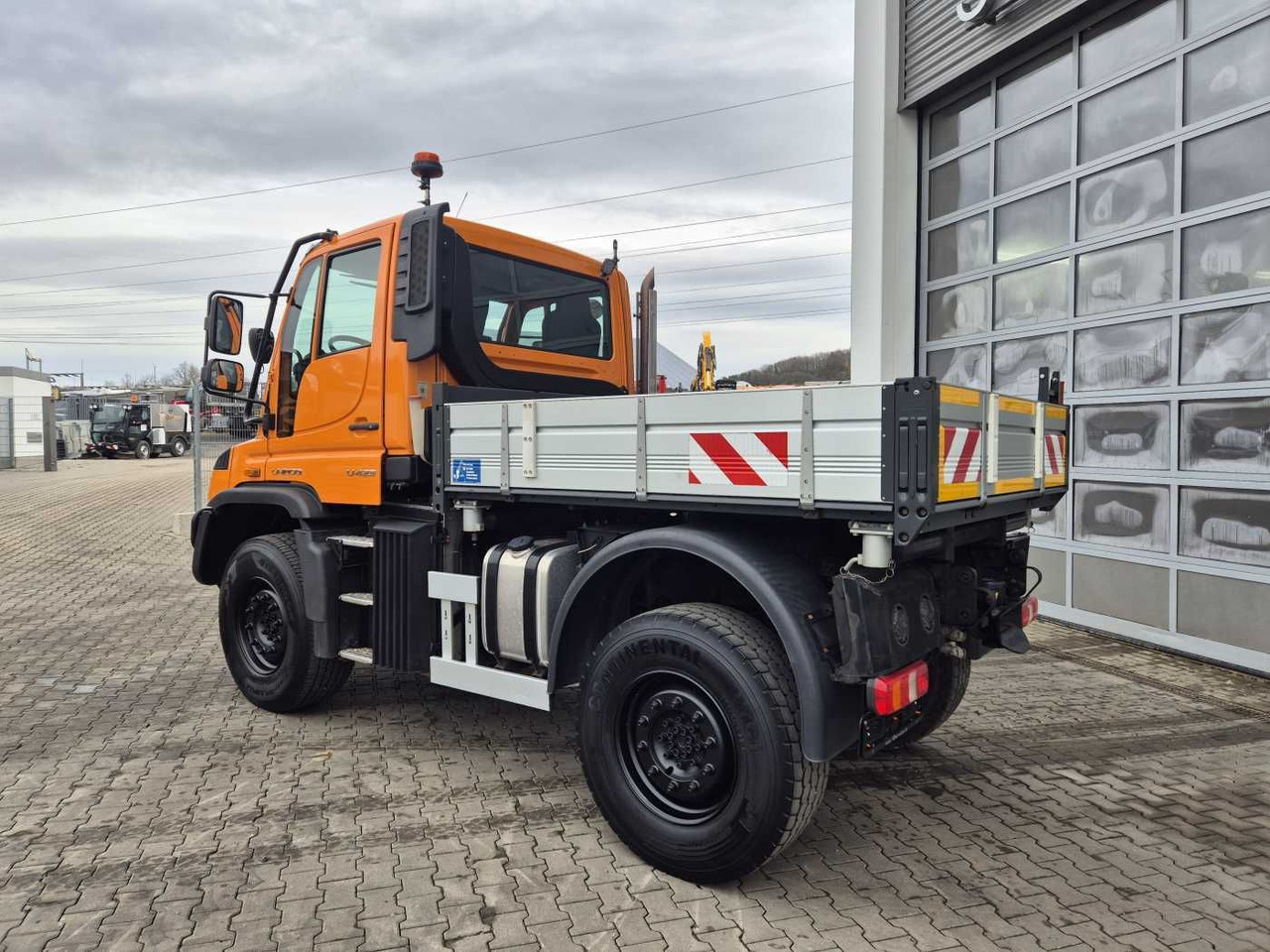 Camião basculante novo Mercedes-Benz Unimog U423 4x4 Hydrostat Zapfwelle: foto 8