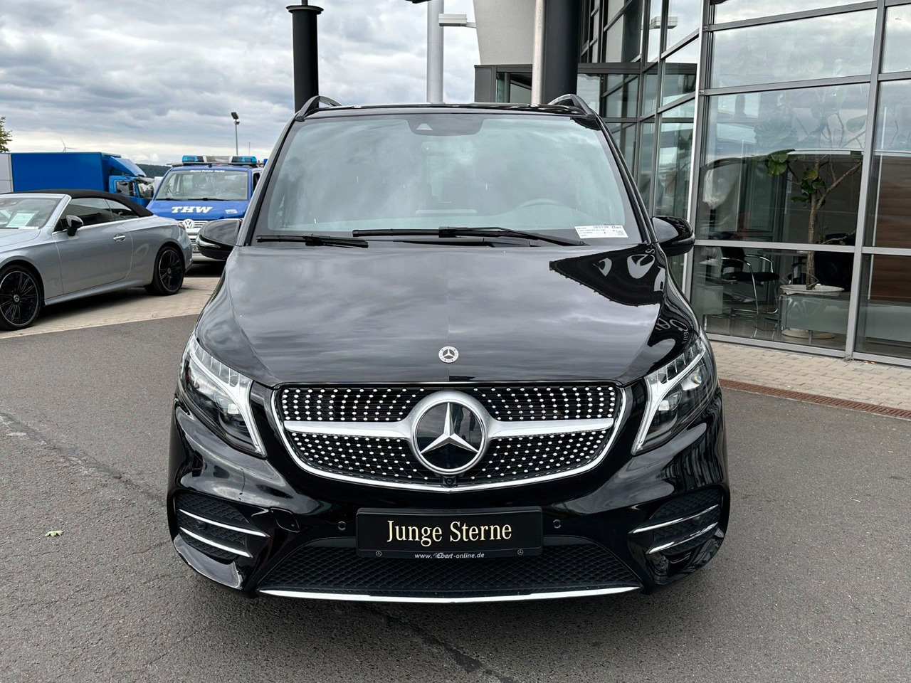 Mercedes-Benz V 250 d EDITION AMG Kompakt ILS elektr Türen - Carrinha: foto 2 Mercedes-Benz V 250 d EDITION AMG Kompakt ILS elektr Türen - Carrinha: foto 2