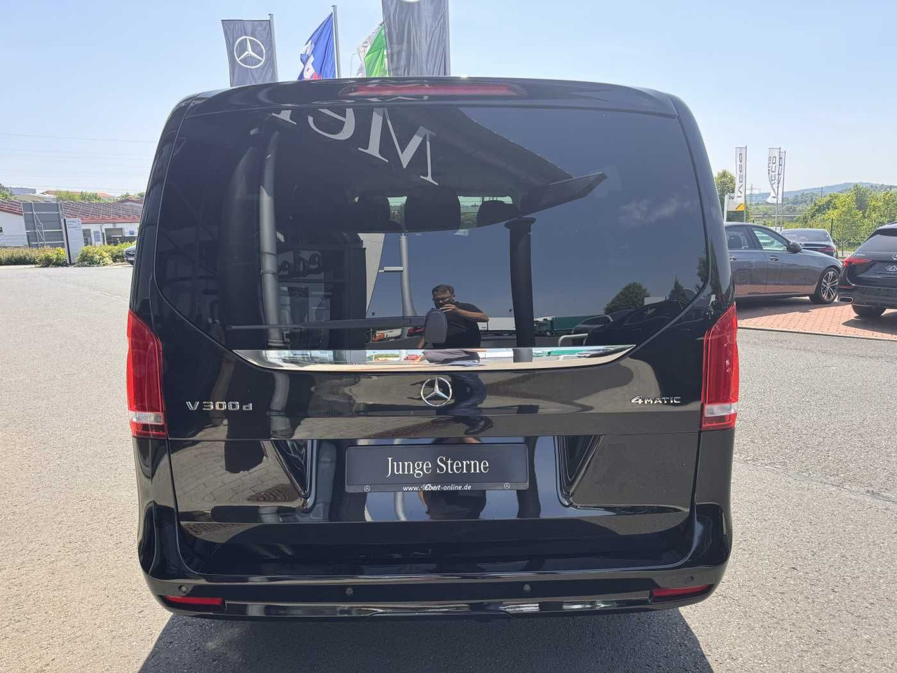 Mercedes-Benz V 300 d 4MATIC AVA 3430 AHK2,5 DISTRONIC 360 - Furgão de passageiros: foto 5 Mercedes-Benz V 300 d 4MATIC AVA 3430 AHK2,5 DISTRONIC 360 - Furgão de passageiros: foto 5