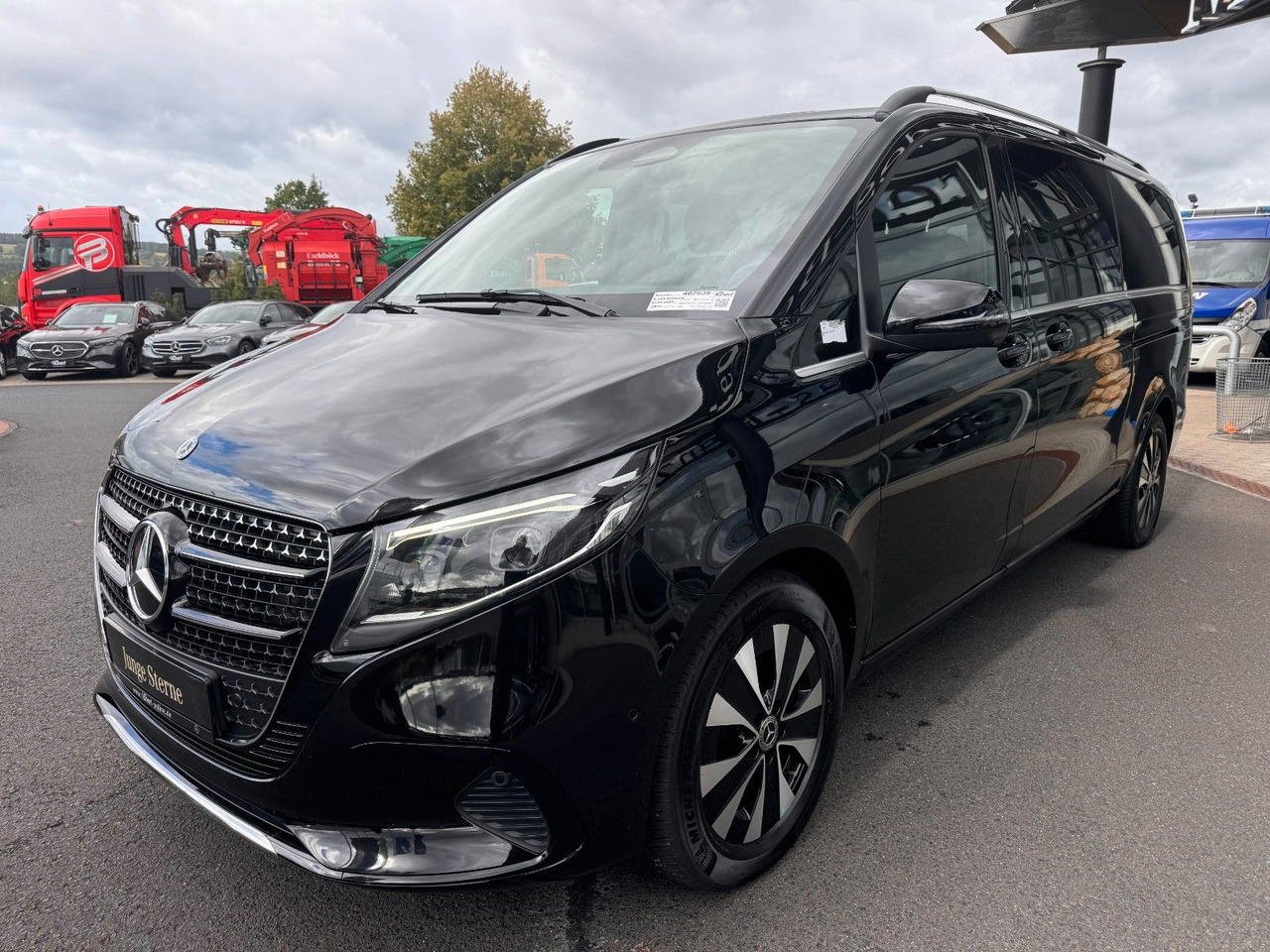 Mercedes-Benz V 300 d AVANTGARDE Extralang 360Kamera Standheiz - Carrinha: foto 3 Mercedes-Benz V 300 d AVANTGARDE Extralang 360Kamera Standheiz - Carrinha: foto 3
