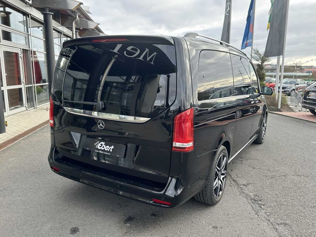 Mercedes-Benz V 300 d EXCLUSIVE 4MATIC AMG NIGHT AHK Tische - Minibus, Furgão de passageiros: foto 4 Mercedes-Benz V 300 d EXCLUSIVE 4MATIC AMG NIGHT AHK Tische - Minibus, Furgão de passageiros: foto 4