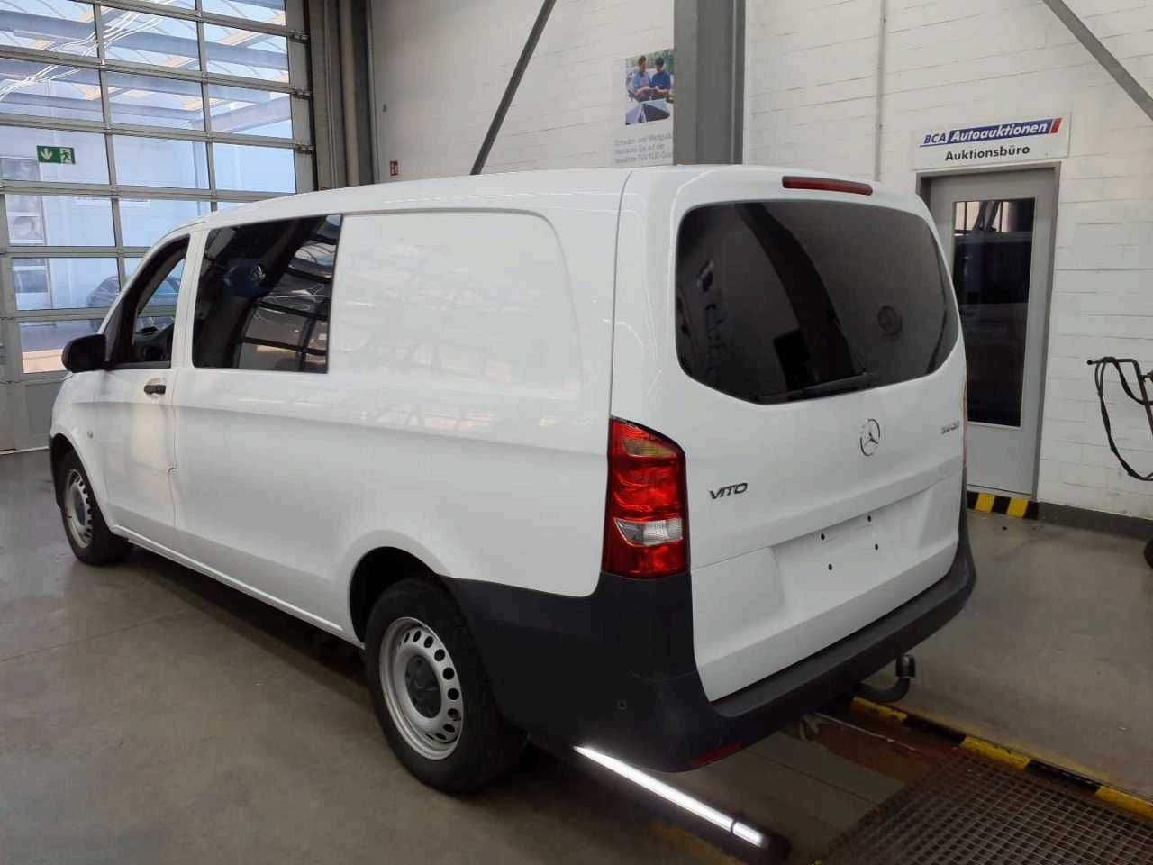 Mercedes-Benz Vito 114 CDI Mixto Klima Kamera Tempomat AHK - Furgão compacto, Carrinha cabine dupla: foto 4 Mercedes-Benz Vito 114 CDI Mixto Klima Kamera Tempomat AHK - Furgão compacto, Carrinha cabine dupla: foto 4