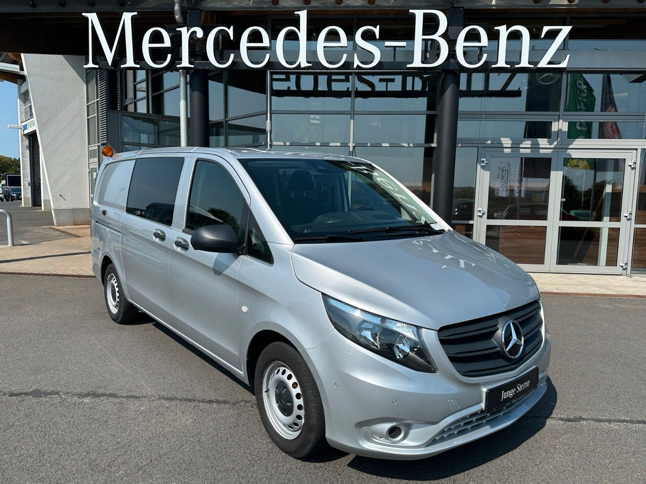 Mercedes-Benz Vito 114 CDI Mixto Regal AHK Klima PARKTRONIC - Furgão de passageiros: foto 1 Mercedes-Benz Vito 114 CDI Mixto Regal AHK Klima PARKTRONIC - Furgão de passageiros: foto 1