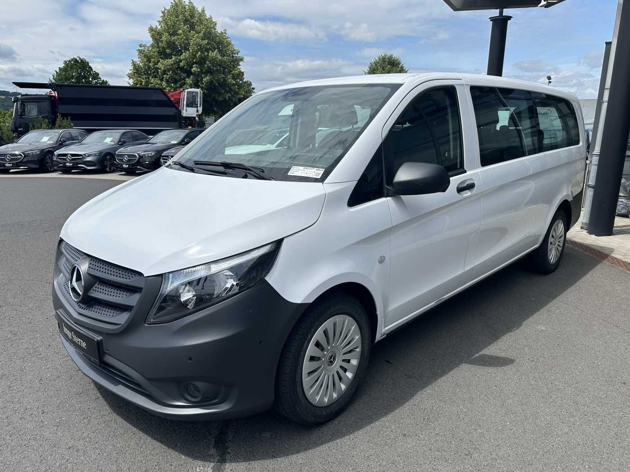 Mercedes-Benz Vito 114 CDI Tourer 9G Klima Audio40 Extralang - Furgão de passageiros: foto 3 Mercedes-Benz Vito 114 CDI Tourer 9G Klima Audio40 Extralang - Furgão de passageiros: foto 3