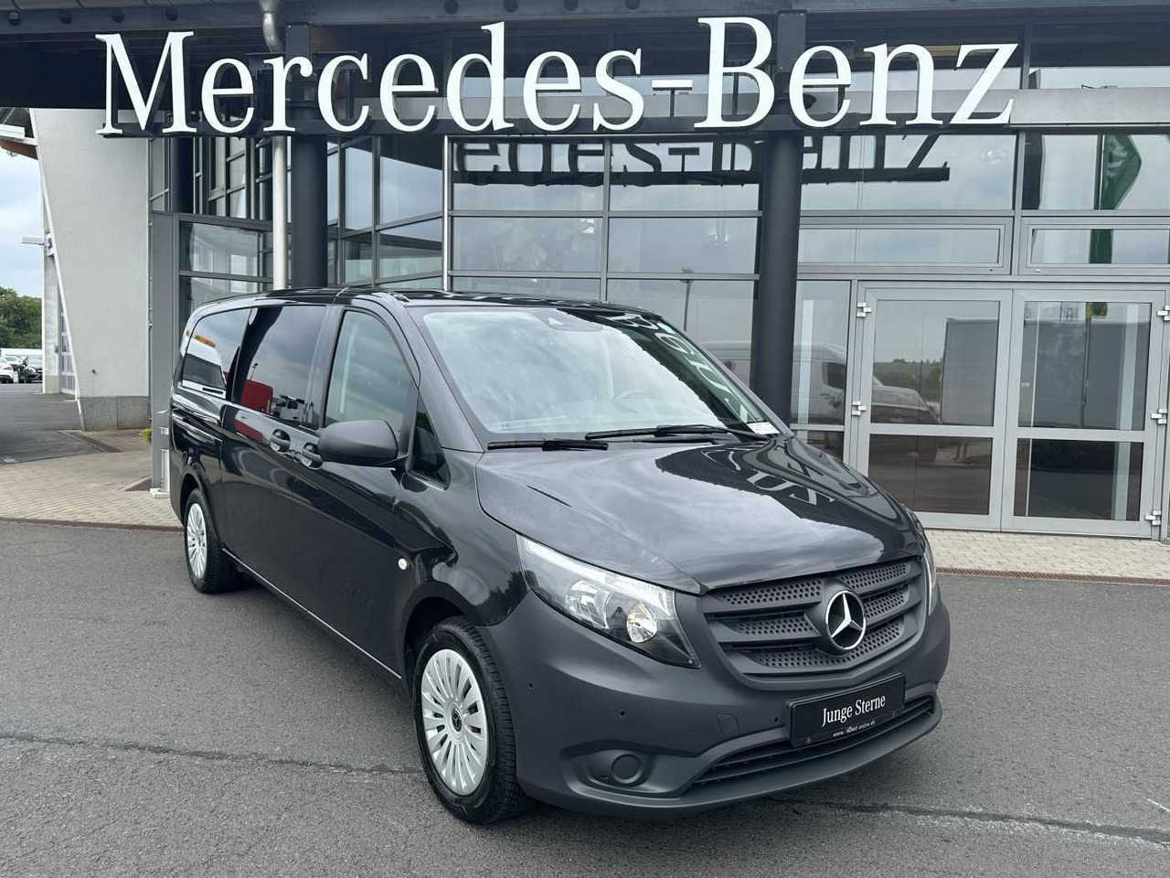 Mercedes-Benz Vito 116 CDI Tourer 3430 9G 2xKlima Kamera - Automóvel: foto 1 Mercedes-Benz Vito 116 CDI Tourer 3430 9G 2xKlima Kamera - Automóvel: foto 1
