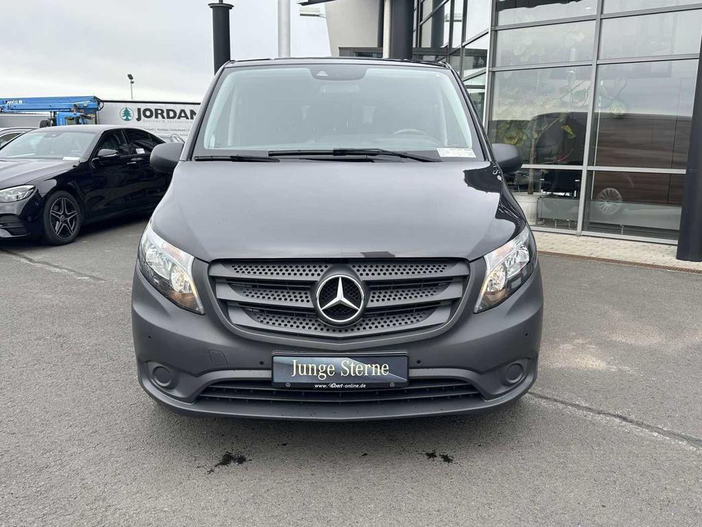 Mercedes-Benz Vito 116 CDI Tourer Pro 9Sitze 2xKlima Audio40 - Minibus, Furgão de passageiros: foto 2 Mercedes-Benz Vito 116 CDI Tourer Pro 9Sitze 2xKlima Audio40 - Minibus, Furgão de passageiros: foto 2