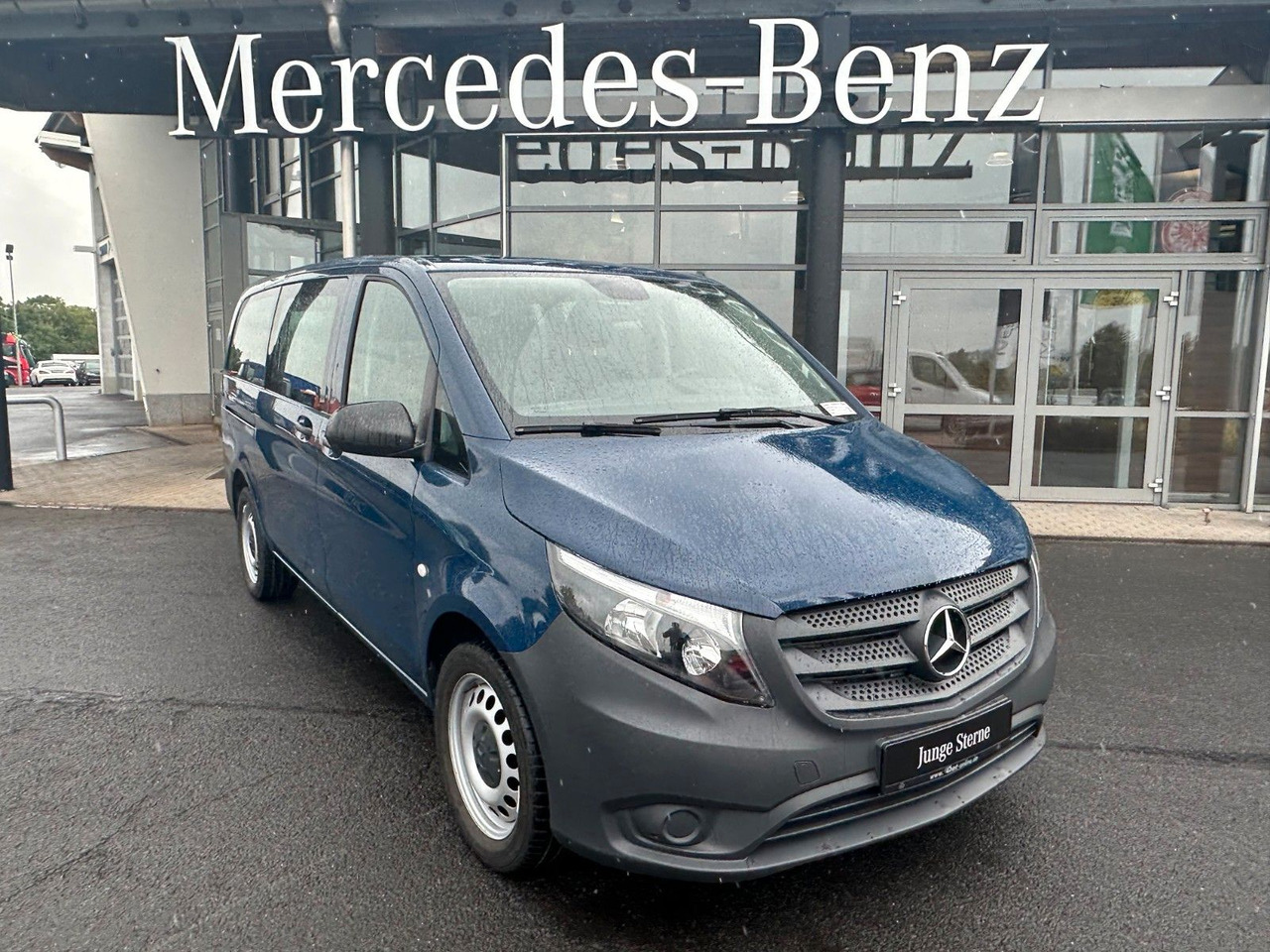 Mercedes-Benz Vito 119 CDI Tourer 3200 Klima AHK Tempomat - Furgão de passageiros: foto 1 Mercedes-Benz Vito 119 CDI Tourer 3200 Klima AHK Tempomat - Furgão de passageiros: foto 1
