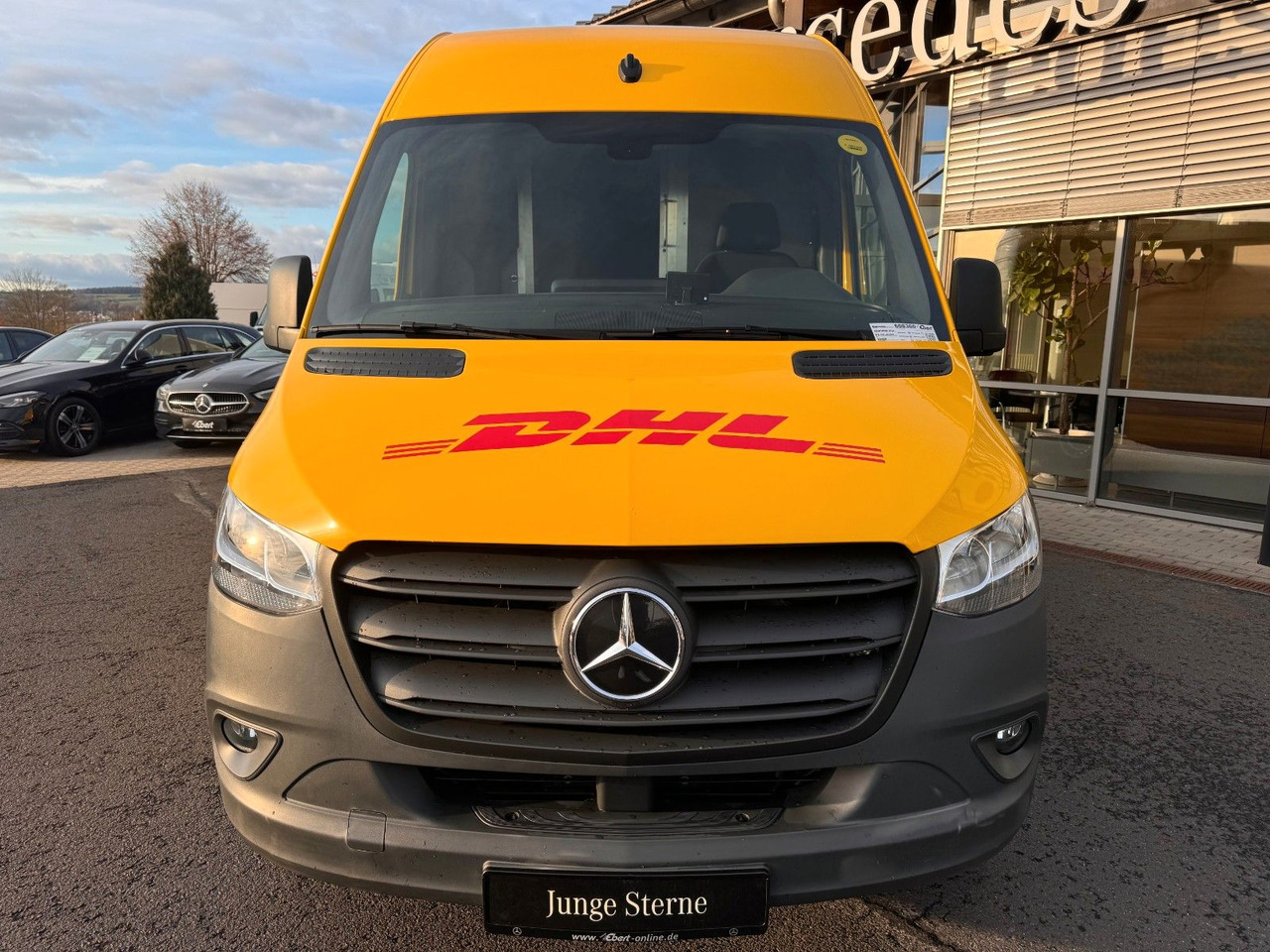 Mercedes-Benz eSprinter 312 DHL Regal KEP-Ausbau - Furgão, Carrinha elétrica: foto 2 Mercedes-Benz eSprinter 312 DHL Regal KEP-Ausbau - Furgão, Carrinha elétrica: foto 2