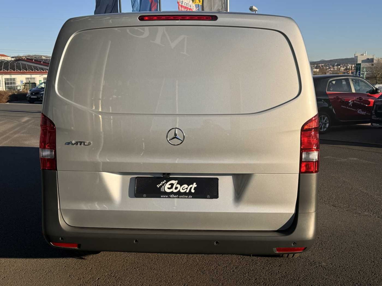 Mercedes-Benz eVito 112 Audio 30 Sitzheizung Kamera Tempomat - Furgão compacto, Carrinha elétrica: foto 5 Mercedes-Benz eVito 112 Audio 30 Sitzheizung Kamera Tempomat - Furgão compacto, Carrinha elétrica: foto 5