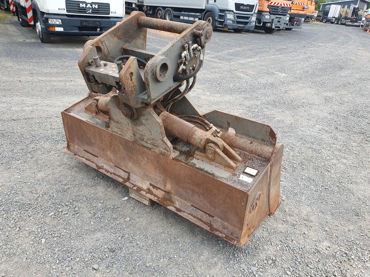 Nagel hydraulischer Grabenräumlöffel / SW48 - Balde escavadora: foto 4 Nagel hydraulischer Grabenräumlöffel / SW48 - Balde escavadora: foto 4