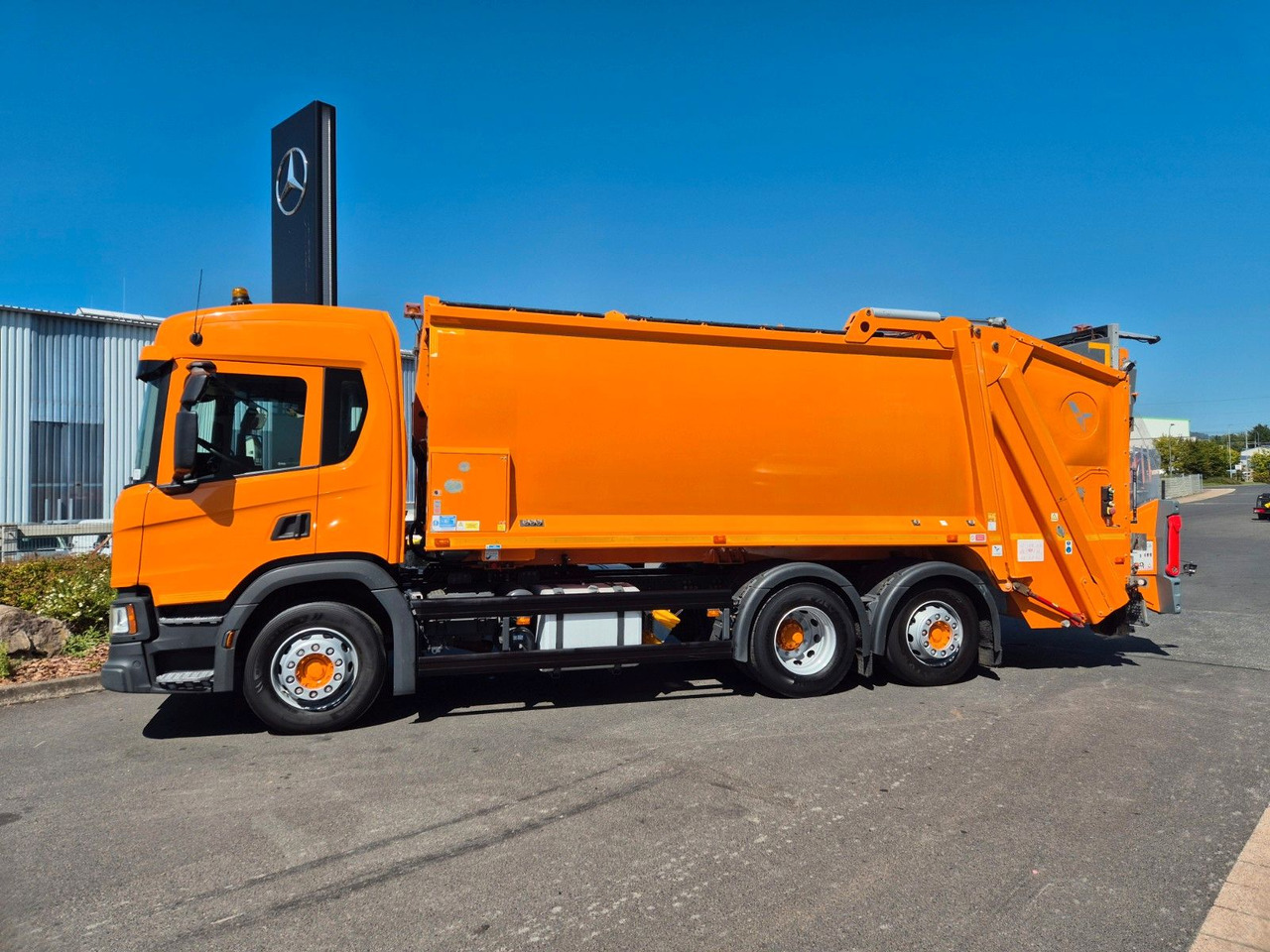 Scania P 320 B6x2*4NA Olympus 21 W ASF Hecklader - Caminhão de lixo: foto 4 Scania P 320 B6x2*4NA Olympus 21 W ASF Hecklader - Caminhão de lixo: foto 4