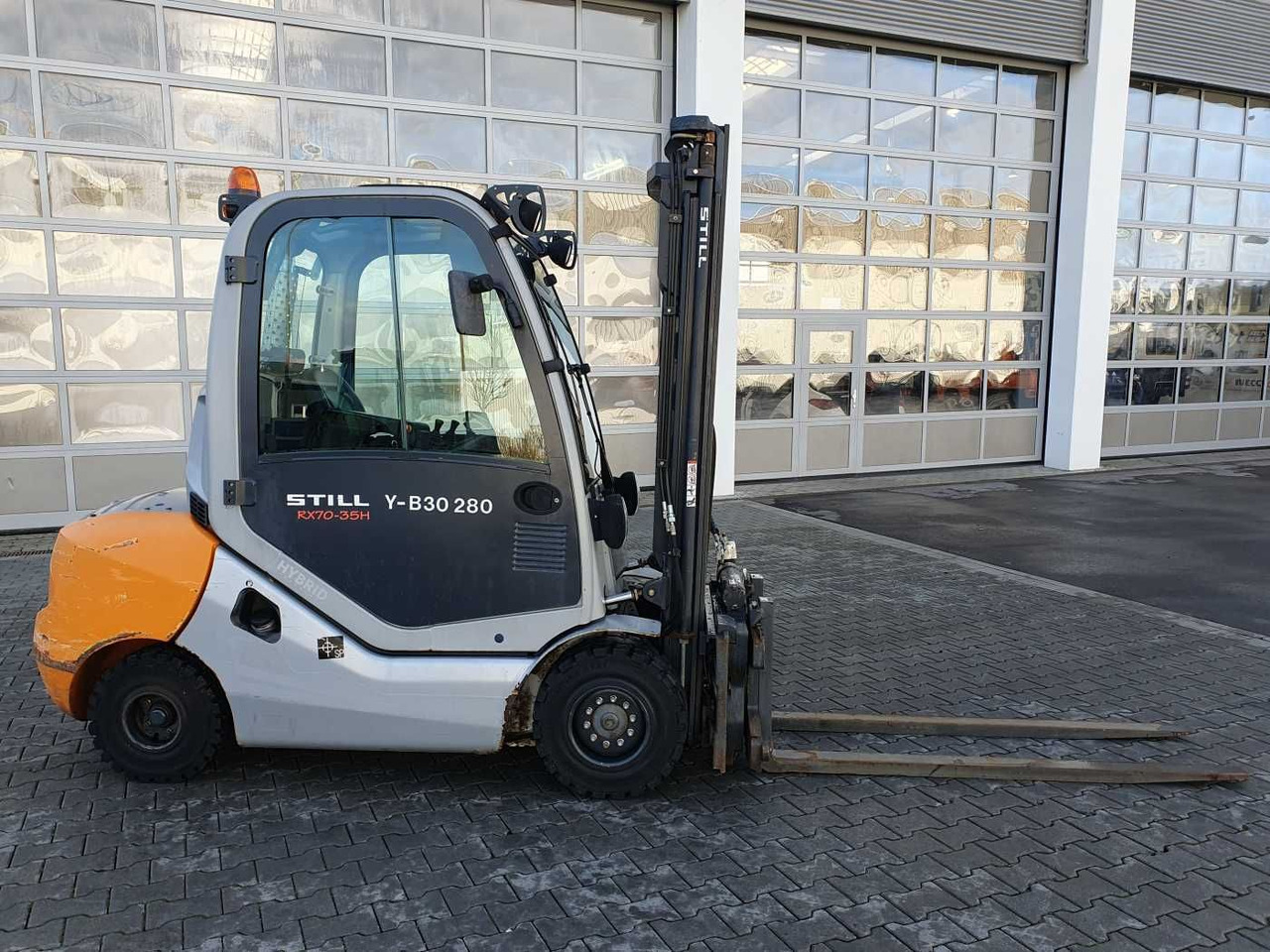 Still RX70-35 / Duplex: 3.50m / nur 1.065h / Drehgerät - Empilhador a diesel: foto 3 Still RX70-35 / Duplex: 3.50m / nur 1.065h / Drehgerät - Empilhador a diesel: foto 3