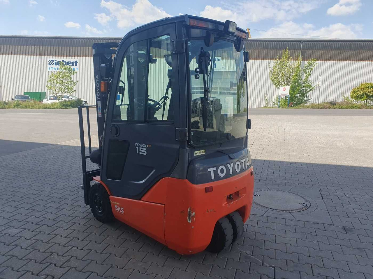 Toyota 8FBET15 / Triplex: 4.30m / nur 3.412h! / 2022 - Empilhador elétrico: foto 5 Toyota 8FBET15 / Triplex: 4.30m / nur 3.412h! / 2022 - Empilhador elétrico: foto 5