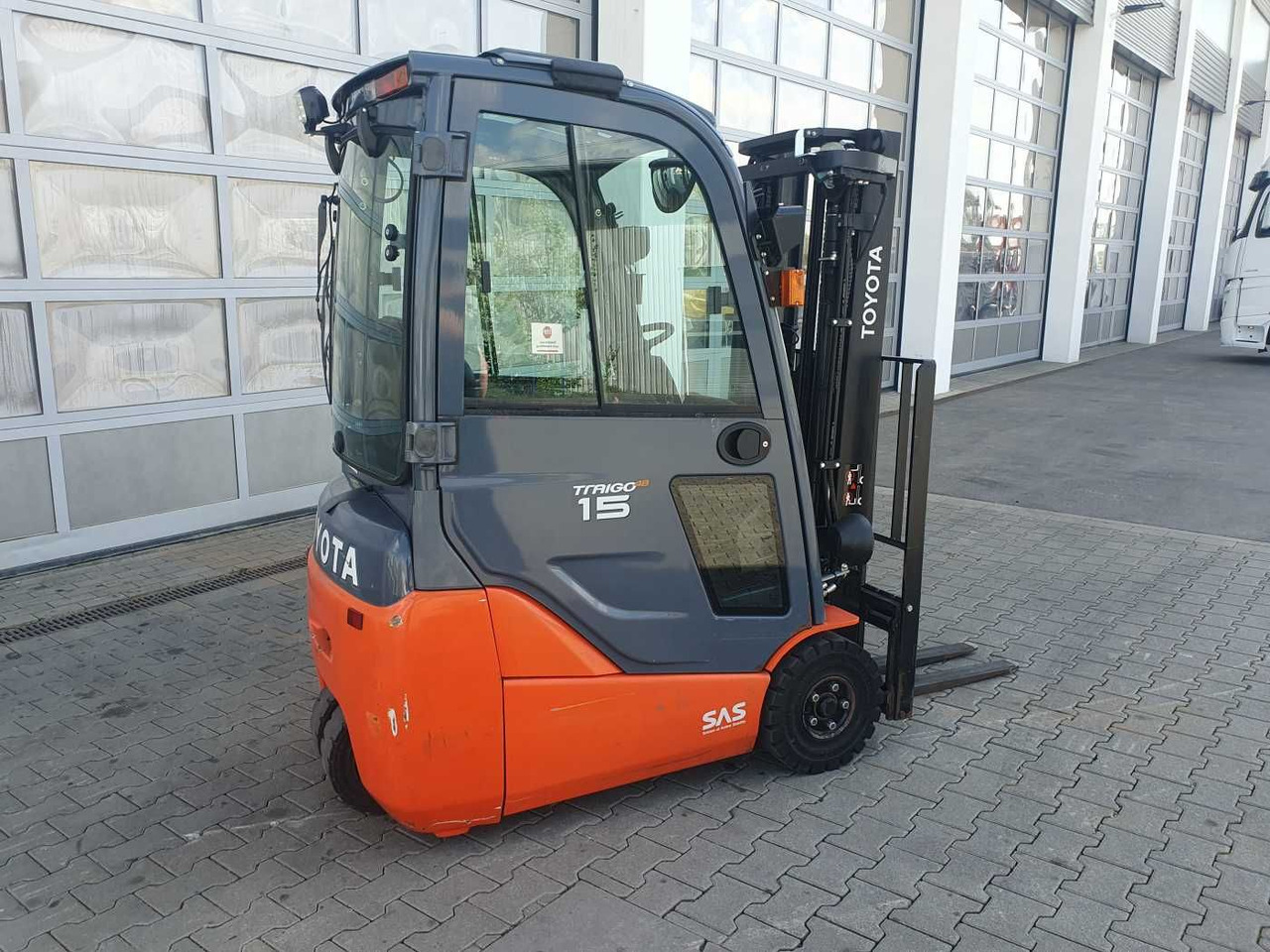 Toyota 8FBET15 / Triplex: 4.30m / nur 3.412h! / 2022 - Empilhador elétrico: foto 3 Toyota 8FBET15 / Triplex: 4.30m / nur 3.412h! / 2022 - Empilhador elétrico: foto 3