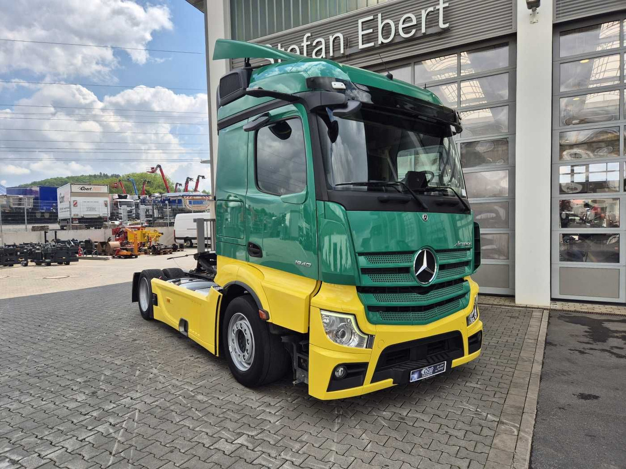 Mercedes-Benz Actros 1840 LSnRL Retarder Hubsattelplatte Xenon - Tractor: foto 2 Mercedes-Benz Actros 1840 LSnRL Retarder Hubsattelplatte Xenon - Tractor: foto 2