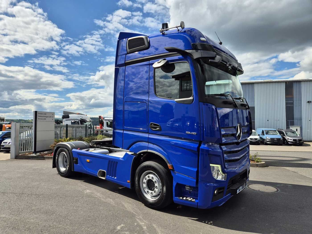 Mercedes-Benz Actros 1848 LS Retarder Standklima MirrorCam Big - Tractor: foto 3 Mercedes-Benz Actros 1848 LS Retarder Standklima MirrorCam Big - Tractor: foto 3