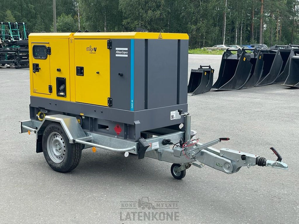 Atlas Copco QAS 45 50 Hz Generaattori StageV vetovarustuksella - Gerador elétrico: foto 3 Atlas Copco QAS 45 50 Hz Generaattori StageV vetovarustuksella - Gerador elétrico: foto 3
