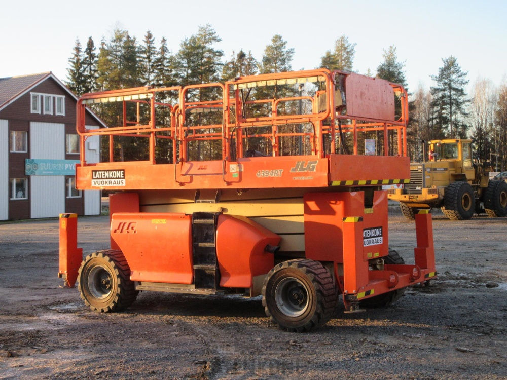 JLG 4394RT 4x4 Saksilava - Plataforma de Tijera/ Plataforma de tesoura: foto 3 JLG 4394RT 4x4 Saksilava - Plataforma de Tijera/ Plataforma de tesoura: foto 3