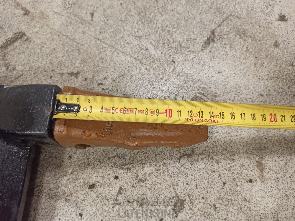 Balde para Máquina de construção Laten Kuokkakauha 600mm S45 kynsillä: foto 12