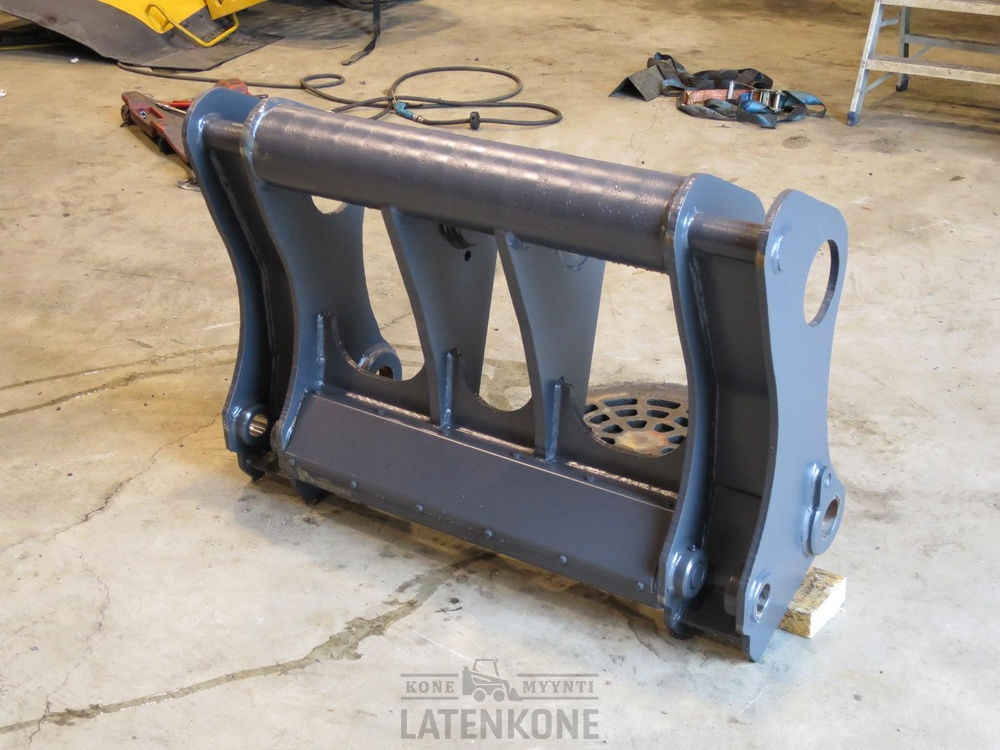 Volvo pikakiinnike L90-120 C-D-E-F-H hydraulinen - Acoplamento rápido para Máquina de construção: foto 2 Volvo pikakiinnike L90-120 C-D-E-F-H hydraulinen - Acoplamento rápido para Máquina de construção: foto 2