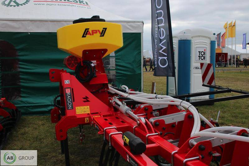 Awemak DRAGON TP 9 hydraulic folding inter-row cultivator - Maquina para lavrar a terra: foto 5 Awemak DRAGON TP 9 hydraulic folding inter-row cultivator - Maquina para lavrar a terra: foto 5