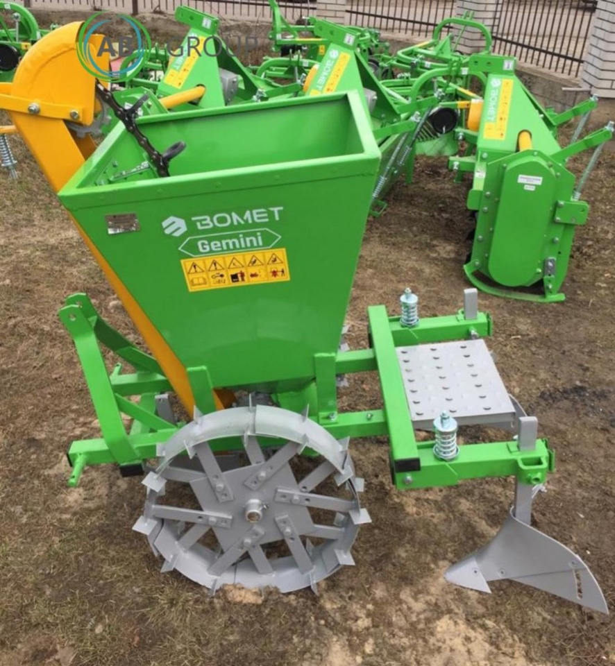 Bomet single-row potato planter Gemini S 239/2 - Semeador de batatas: foto 1 Bomet single-row potato planter Gemini S 239/2 - Semeador de batatas: foto 1