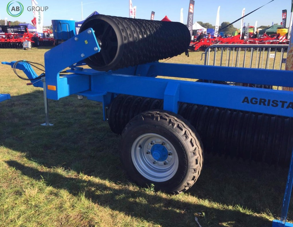 Cambridge hydraulically foldable roller 6.2 m 530 mm Agristal WUC - Rolo agricola: foto 4 Cambridge hydraulically foldable roller 6.2 m 530 mm Agristal WUC - Rolo agricola: foto 4