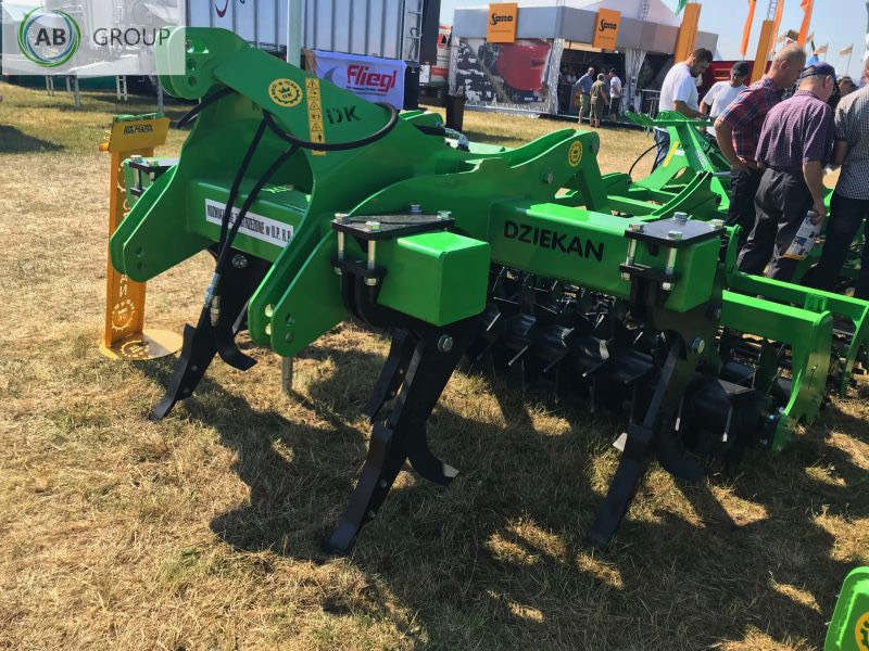 Dziekan chisel plow CENTAUR 2.5 m PDBC25F2Z2 - Subsolador: foto 3 Dziekan chisel plow CENTAUR 2.5 m PDBC25F2Z2 - Subsolador: foto 3