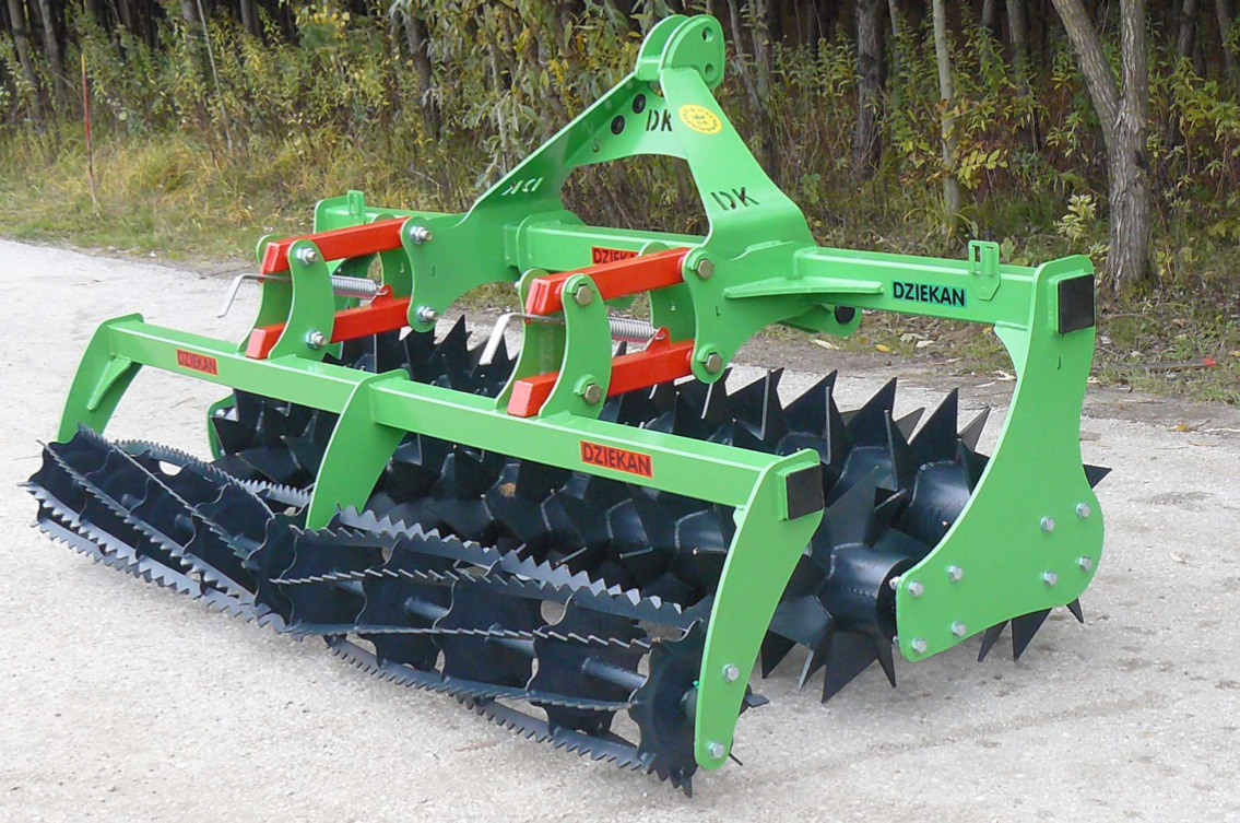 Dziekan double toothed roller LEW 3m W2FZ30 - Rolo agricola: foto 1 Dziekan double toothed roller LEW 3m W2FZ30 - Rolo agricola: foto 1