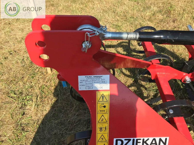 Dziekan mini agregat NEO AUN13, 1,3m - Maquina para lavrar a terra: foto 4 Dziekan mini agregat NEO AUN13, 1,3m - Maquina para lavrar a terra: foto 4
