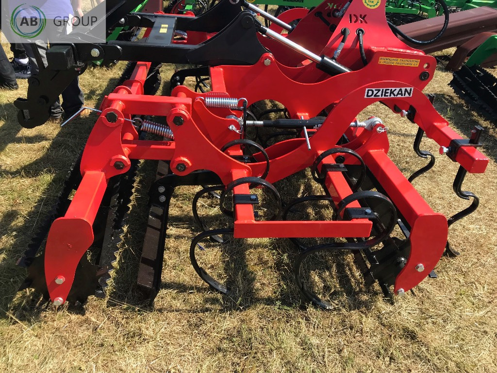 Dziekan seedbed combination REX 2.7 m AUSR27H2 - Cultivador: foto 5 Dziekan seedbed combination REX 2.7 m AUSR27H2 - Cultivador: foto 5