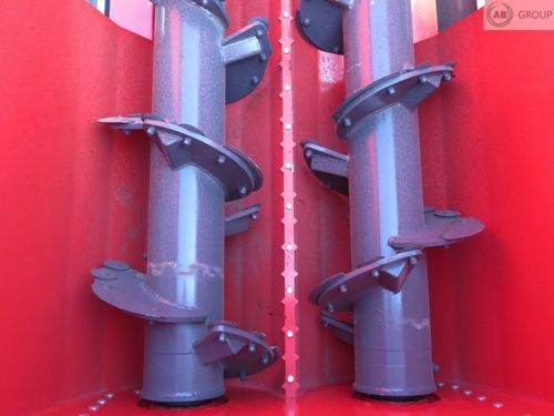 Misturadora Alimentadora Fimaks Futtermischer FMHII 8m3/Mixer feeder/Carro mezclad: foto 6