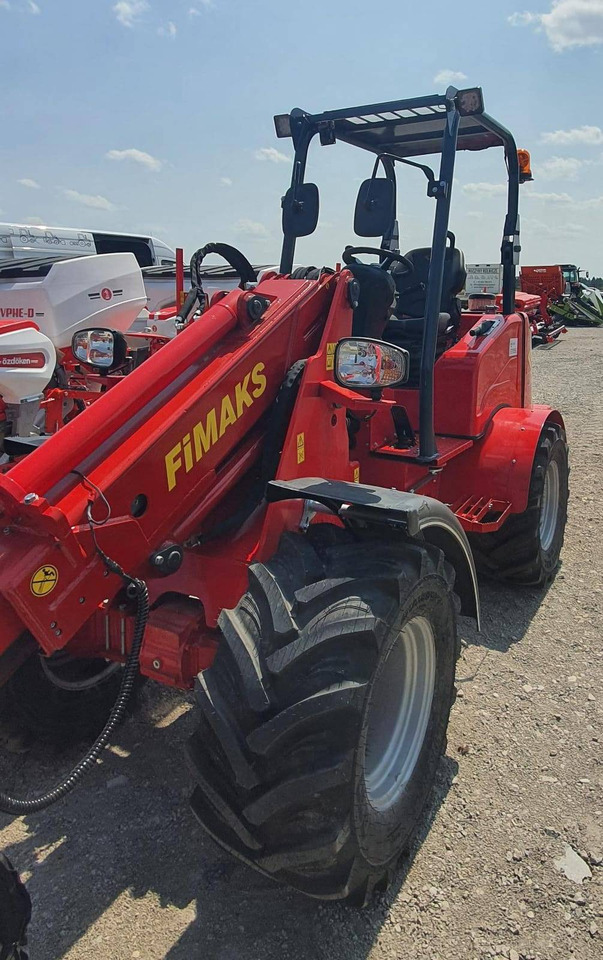 Fimaks telescopic wheel loader FMLT 50 - in stock - Carregadora articulada: foto 2 Fimaks telescopic wheel loader FMLT 50 - in stock - Carregadora articulada: foto 2