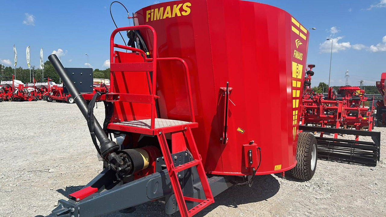 Fimaks vertical feeder mixer FMV8L, 8 m3 - Misturadora Alimentadora: foto 3 Fimaks vertical feeder mixer FMV8L, 8 m3 - Misturadora Alimentadora: foto 3