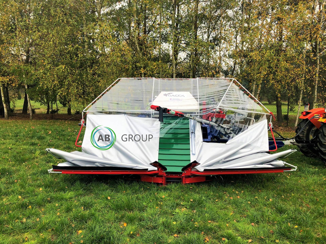 Jagoda machine for harvesting cherries, plums Gacek - Equipamentos para jardinagem: foto 3 Jagoda machine for harvesting cherries, plums Gacek - Equipamentos para jardinagem: foto 3