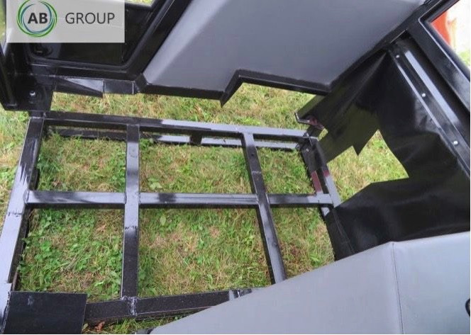 Koja tractor cab C-360 - Cabine para Trator: foto 4 Koja tractor cab C-360 - Cabine para Trator: foto 4