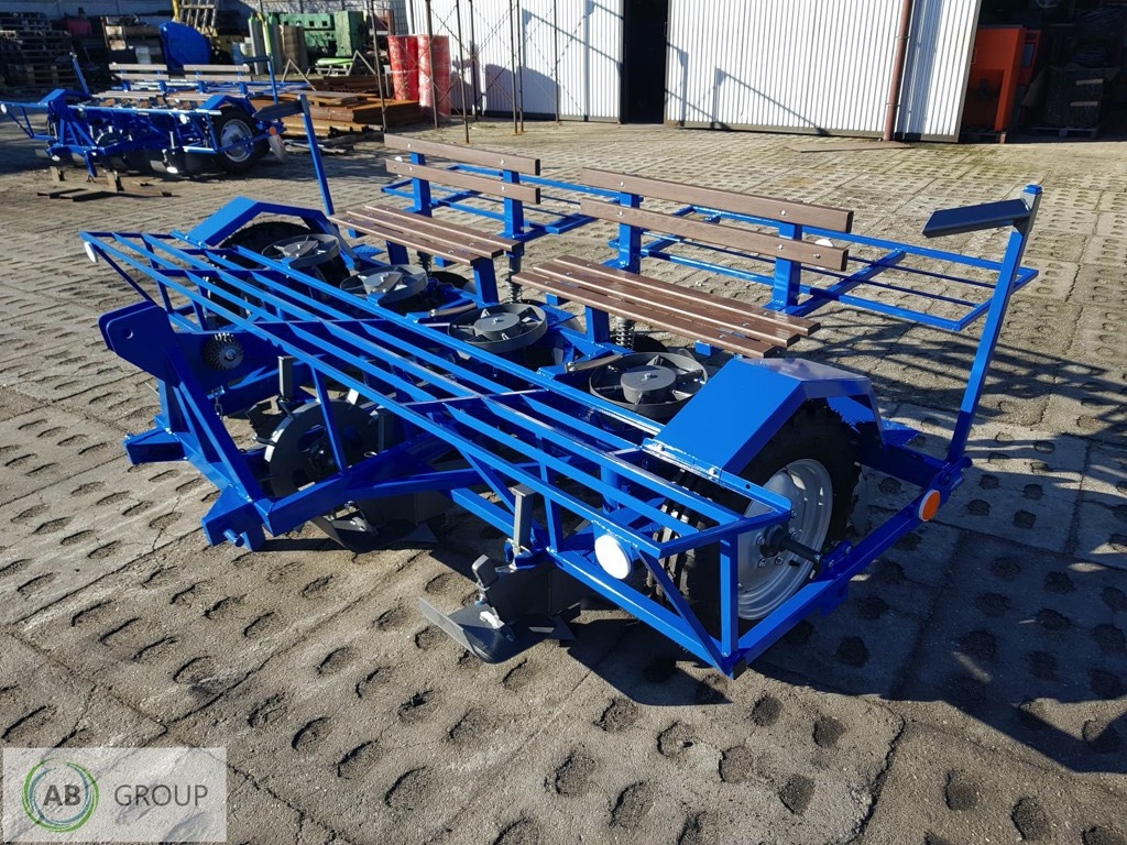 Kotło-Pol potato planter 4-rows - Semeador de batatas: foto 2 Kotło-Pol potato planter 4-rows - Semeador de batatas: foto 2