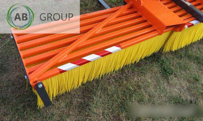 Moderntech sweeper ZL 200 - Vassoura para Veículo municipal/ Especial: foto 1 Moderntech sweeper ZL 200 - Vassoura para Veículo municipal/ Especial: foto 1