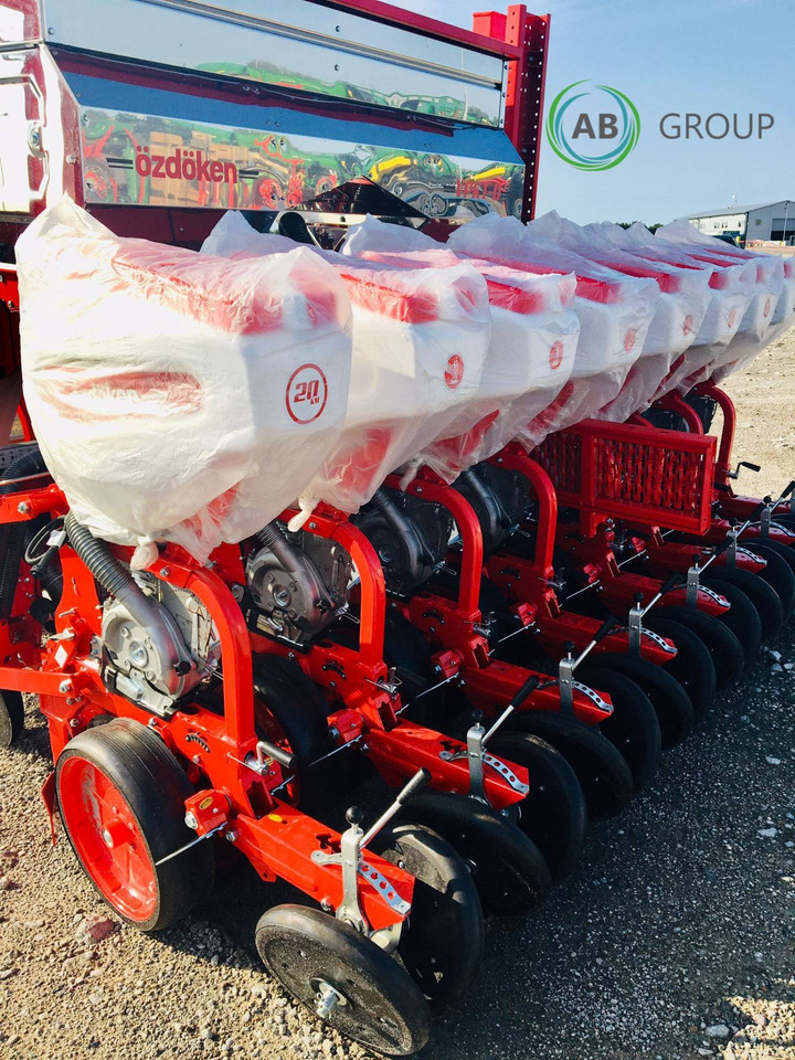 Ozdoken VPKT-DG8 eight-row pneumatic precision seeder with depth fertilization - Semeadora de precisão: foto 5 Ozdoken VPKT-DG8 eight-row pneumatic precision seeder with depth fertilization - Semeadora de precisão: foto 5