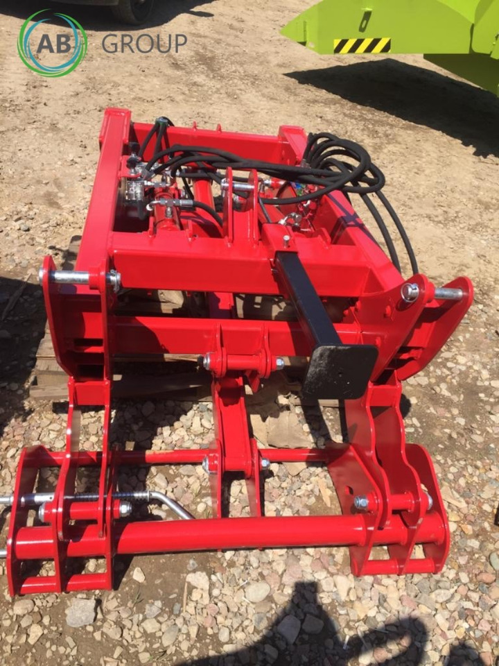 Pomarol front and rear mounted loader - Carregador frontal para o trator: foto 5 Pomarol front and rear mounted loader - Carregador frontal para o trator: foto 5