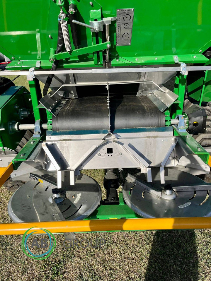 Rozsiewacz do nawozu zaczepiany Donder Wagon 10000 - Distribuidor de fertilizantes: foto 4 Rozsiewacz do nawozu zaczepiany Donder Wagon 10000 - Distribuidor de fertilizantes: foto 4